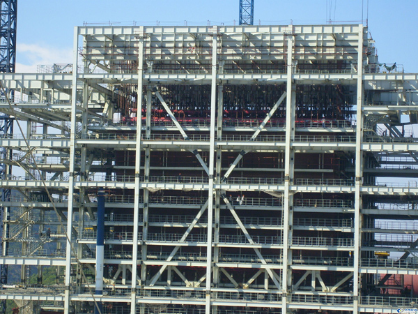 多层钢结构体育场建筑钢材施工