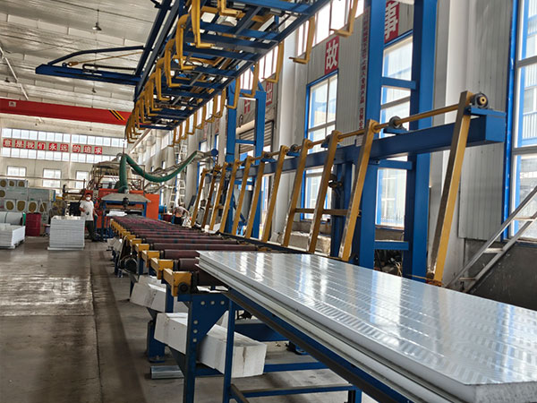 Sandwich panel